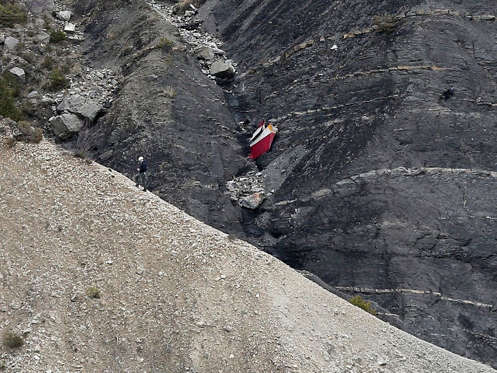 Etterforskningsleder Brice Robin sier at lydopptakene tyder på at andrepiloten styrte passasjerene på Germanwings-flyet mot den sikre død. 