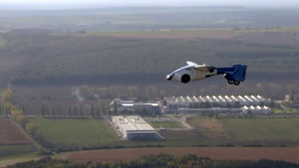 Aeromobil har planene klare for hvordan den flyvende bilen deres skal kunne både ta av, fly og lande automatisk. Og så eventuelt kjøre videre på veien om du ikke er helt ved destinasjonen.  