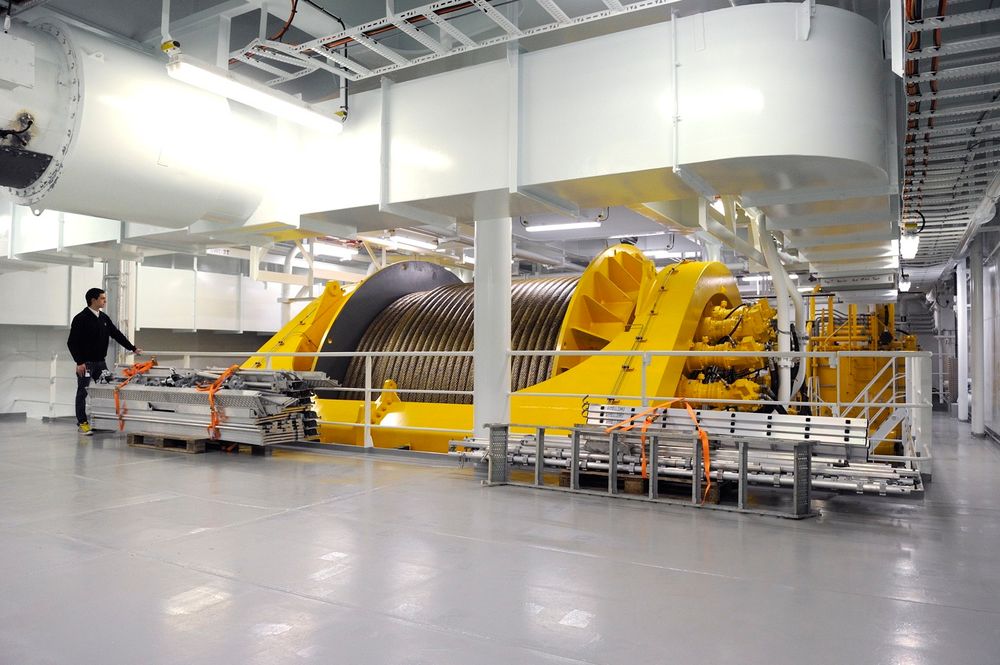 Her er 3000 meter stålwire til 400-tonnskrana. Wiren har en diameter på 126 mm. 