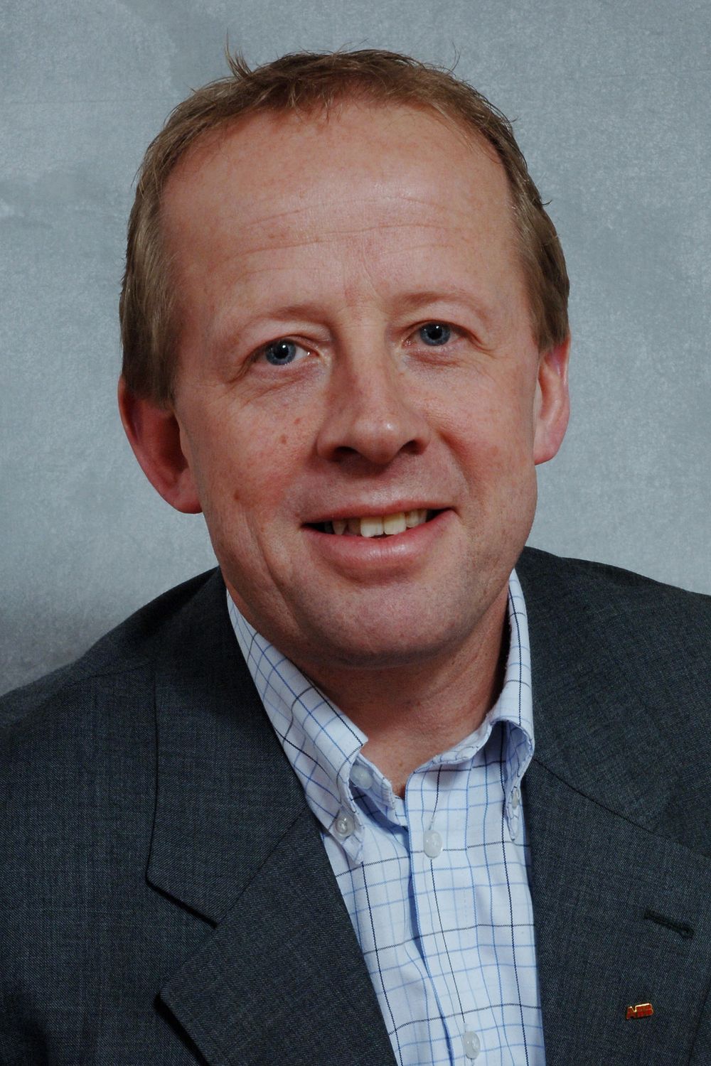 Administrerende direktør i ABB AS, Steffen Waal karakteriserer 2014 som godkjent.