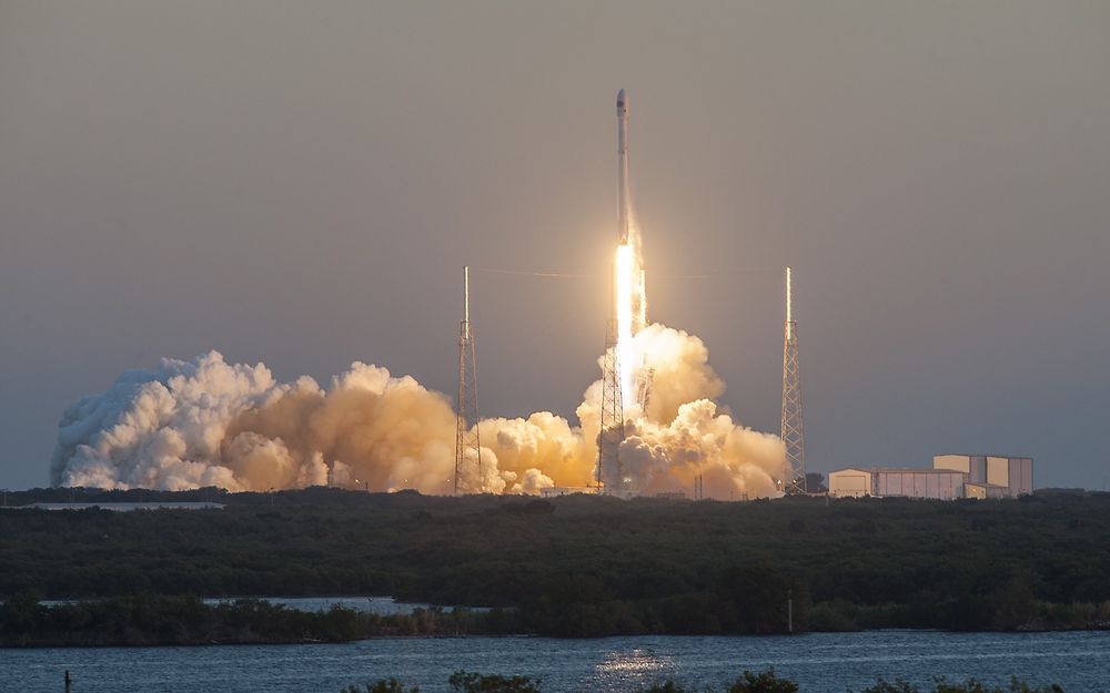 Falcon 9-raketten med romværsatellitten DSCOVR ble skutt opp natt til torsdag norsk tid. 