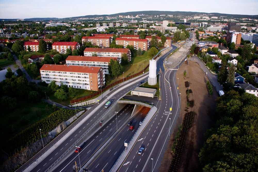 Ute: Tunnelutbedringer gjør at elbiler ikke kan benytte kollektivfelt på ring 3 i Oslo. Her fra Sinsenkrysset. 
