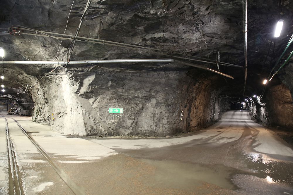 Nett: Gruven i Kiruna er et eneste stort nett av tunneler i tilknytning til malmkroppen. I over 100 år har man jobbet seg nedover i bakken. Nå planlegges et nytt og dypere hovednivå, på 1365 meter.
