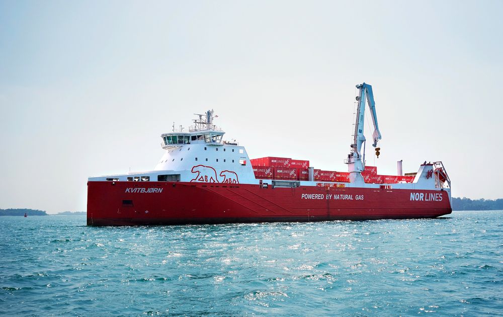 Langt: Ferden til M/S Kvitbjørn fra verftet i Kina og til Norge tidligere i år, var verdens lengste ferd til sjøs med LNG som drivstoff.