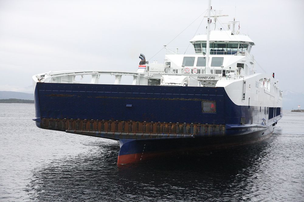 MF Fannefjord trafikkerer E39 mellom Molde og Vestnes. Den ble  i år bygget om til LNG-hybrid ved Fiskerstrand Verft. 