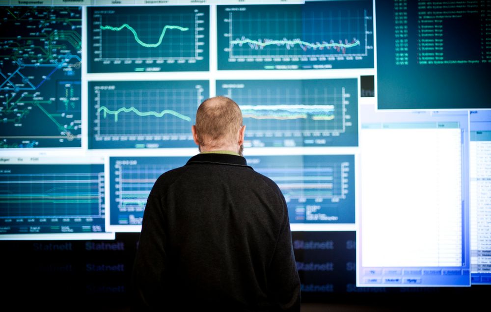 HJERTET AV KRAFTSYSTEMET: Går alt etter planen, kan Statnetts driftsoperatører se det fortløpende risikobildet i kraftnettet på storskjermen i den nye landssentralen i 2014. Da flytter Statnett fra Montebello til Nydalen i Oslo.
