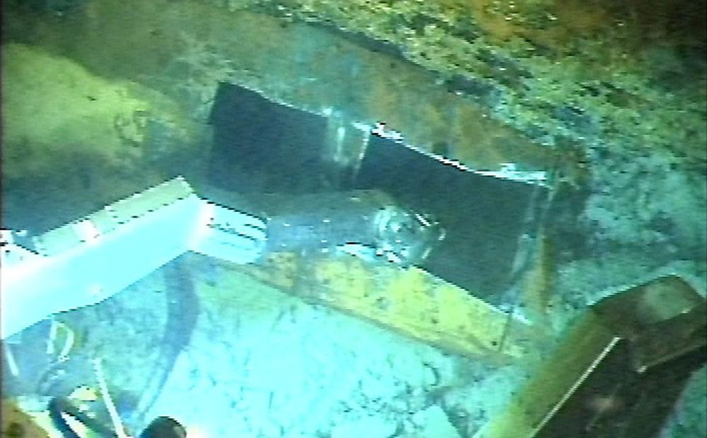 ed kamera undersøkt Kystverket to av kjølkassene ombord på U-864.