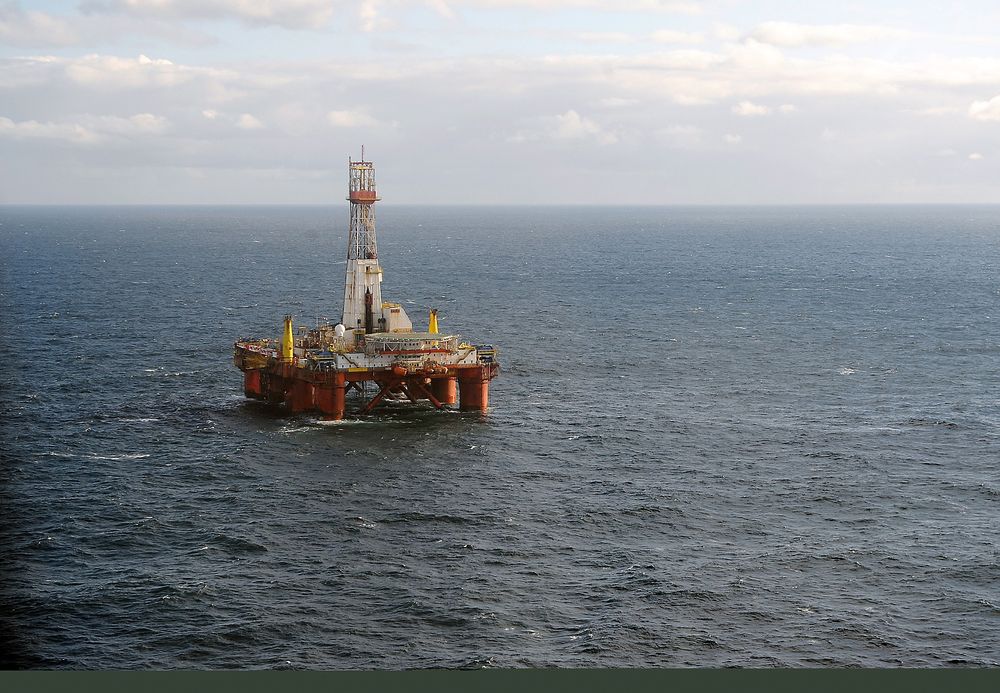 Statoil og partnerne har gjort et lite oljefunn på Krafla North. Letebrønnet ble boret av riggen Transocean leader. 