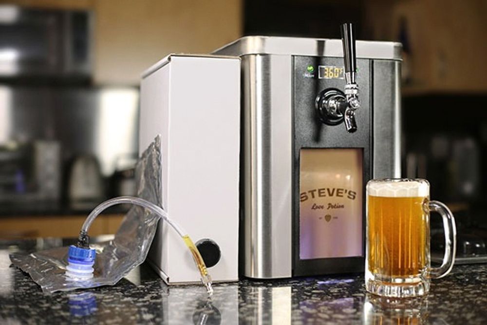 En øldunk kan spare bryggeriene utgifter og strevsomt arbeid. Og miljøet for unødvendig bruk av flasker. 