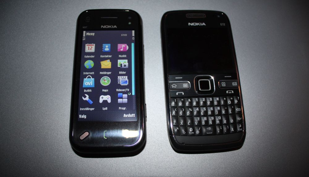Sammenlignet med Nokia E72.