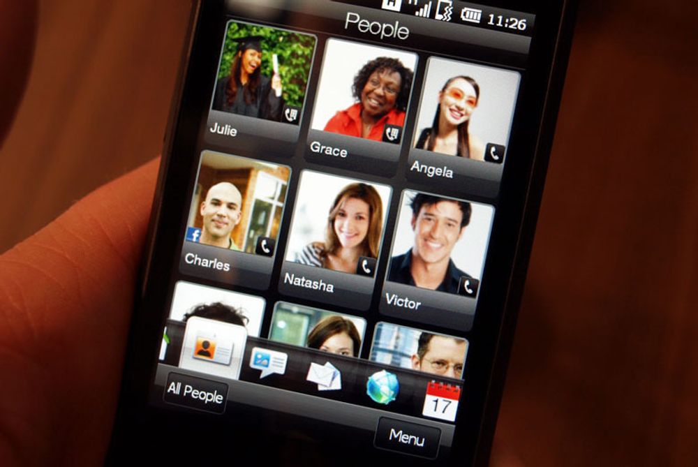 HTC HD Mini - Kontakter