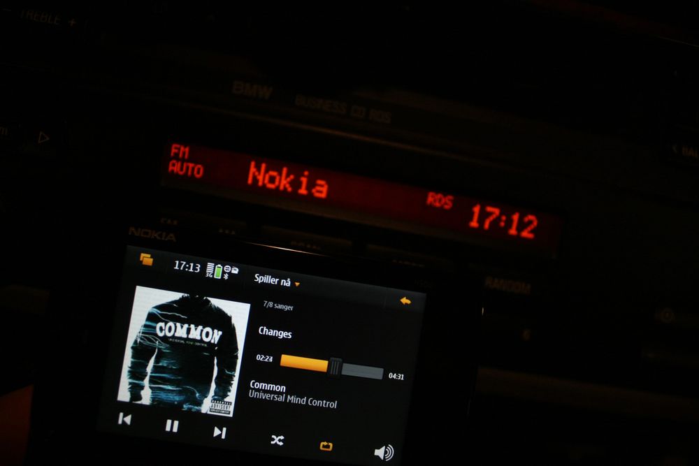 N900 har også FM-sender.