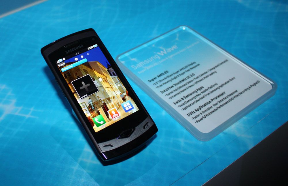 Samsung Wave er den første Bada-telefonen.