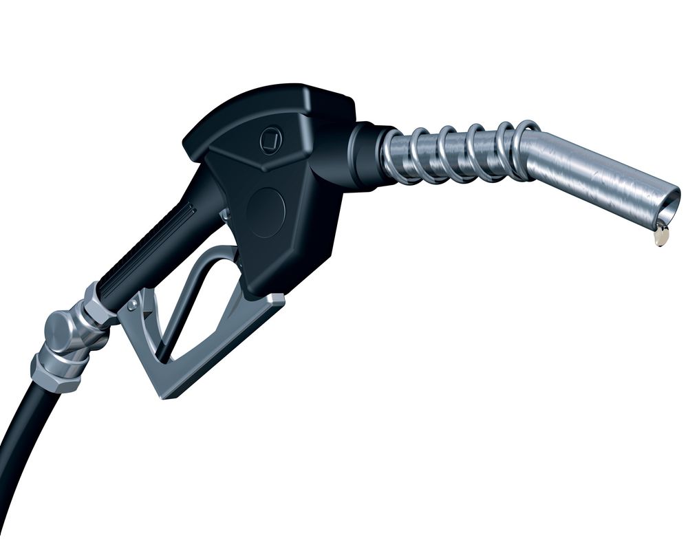 TUNG: Med en egenvekt på 0,84 kilo per liter er diesel vesentlig tyngre enn bensin.