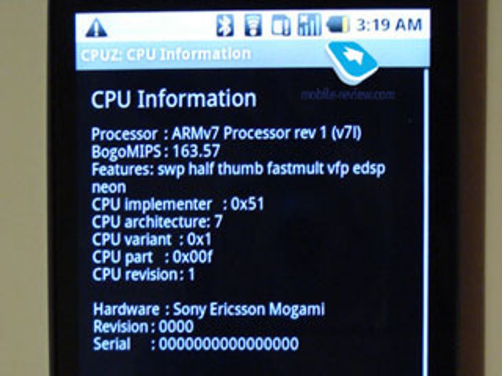800 MHz CPU (Foto: Mobile-review.com)