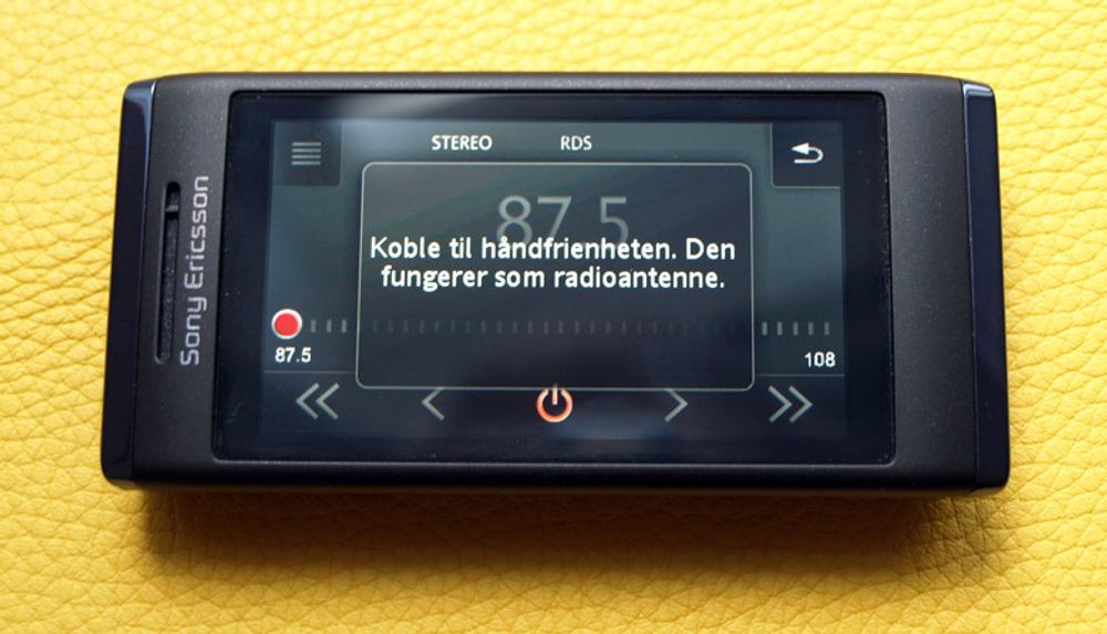 Sony Ericsson U10i Aino Radio