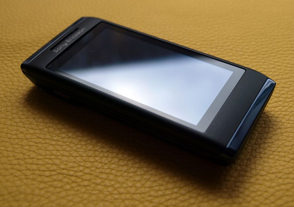 Sony Ericsson U10i Aino Telefon