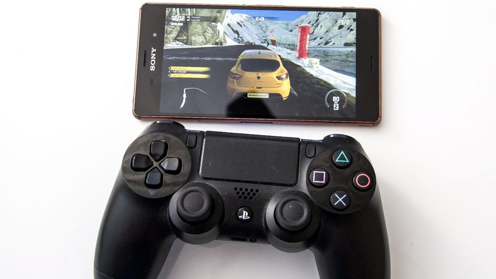 Har du Playstation 4 kan du ta med deg spillene på mobilen dersom du har en nyere Xperia-enhet.  