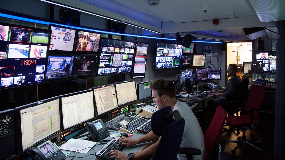 Til nå har TV 2 Nyhetskanalens produksjon av nyhetshjul til Flytoget foregått i regien til kanalen. Med Viz Opus kan de flytte denne produksjonen til en vanlig arbeidsstasjon. 