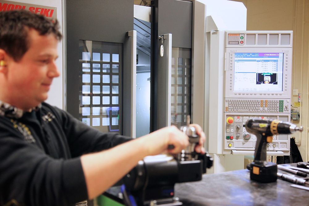 FFI - forsvarets forskningsinstitutt - prototypeverkstedet.