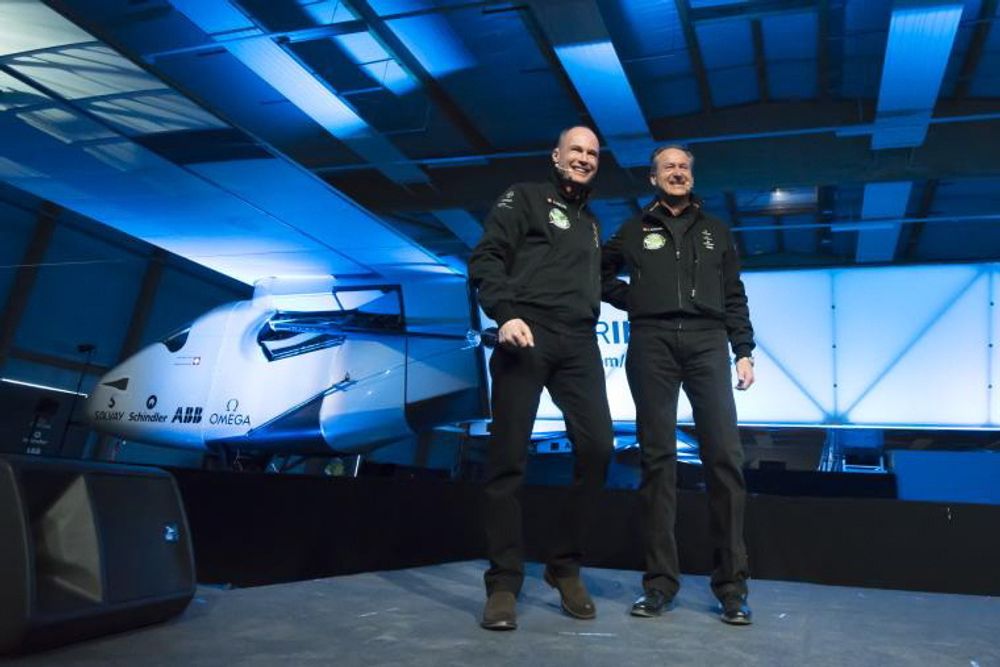 Pilotene Bertrand Piccard og André Borschberg. 
