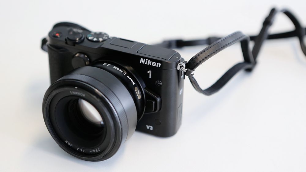 Nikon 1 V3. Foto: Eirik Helland Urke