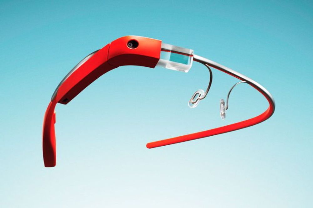 Google Glass og andre smartbriller vil starte en milliarddollar-industri, mener Gartner.