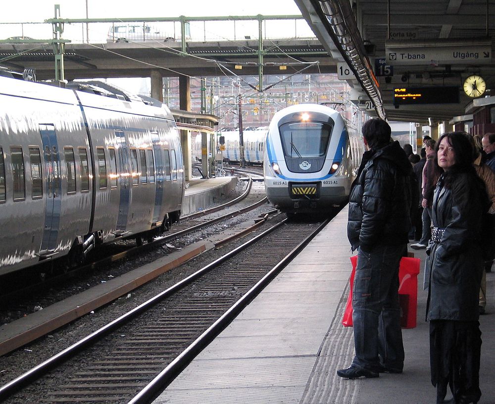 Sverige har heletiden ligget i forkant av EUs jernbanedirektiv og var i 2010 først ute i Europa med full konkurranse på togskinnene. 