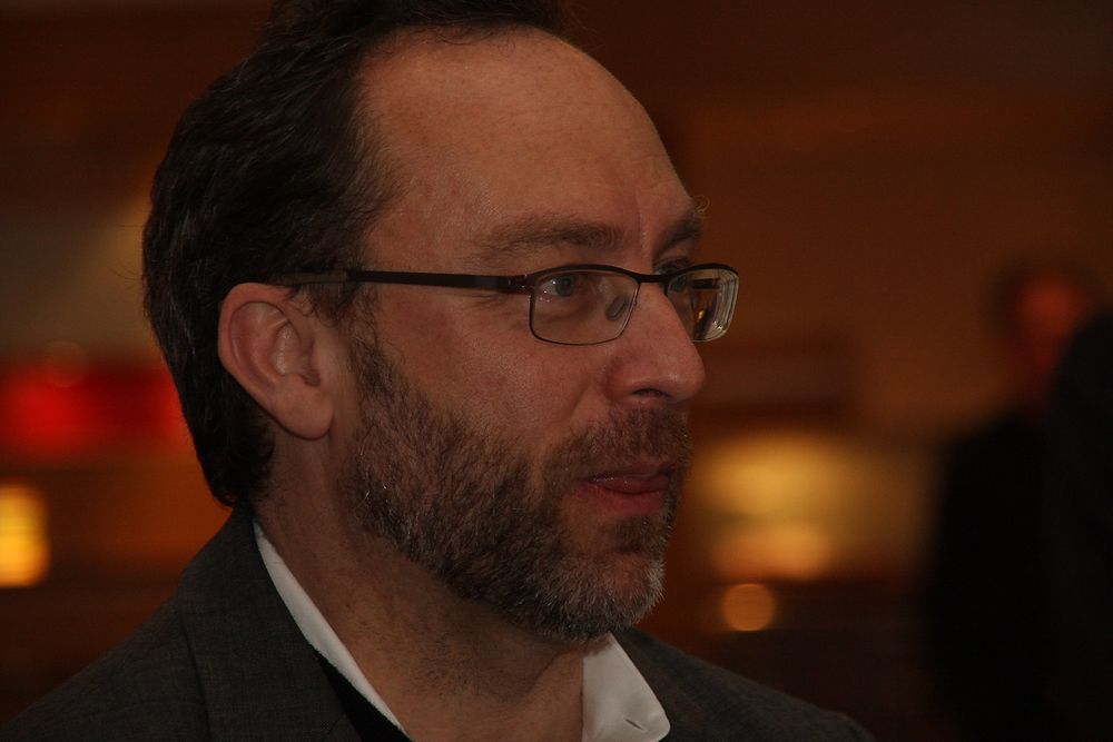  – Wikipedia er et symbol på den påkobledede tidsalderen vi lever i med folkelig deltakelse, sier Unesco om begrunnelsen for prisen som gikk til  Wikipedia-stifteren Jimmy Wales i desember.