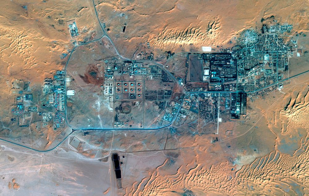 Gassanlegget i In Aménas fotografert fra en satellitt 8. januar.