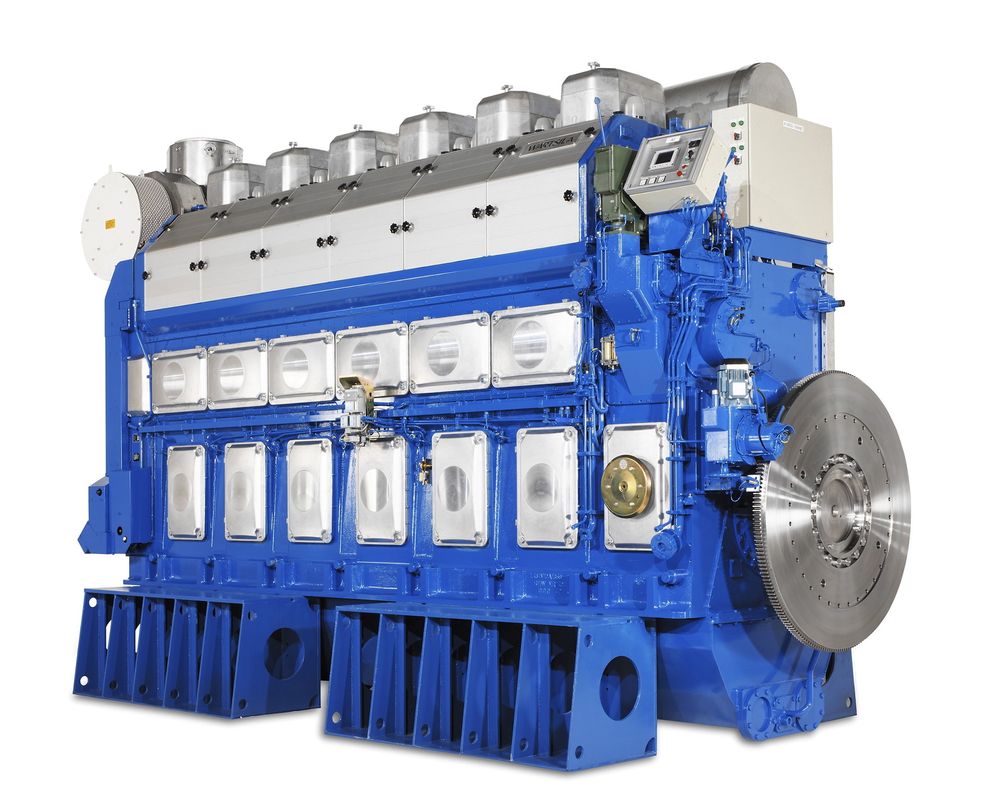 Dual fuel-motoren DF 50 har en ISO virkningsgrad på 49 prosent, mot cirka 37 prosent for turbiner. 