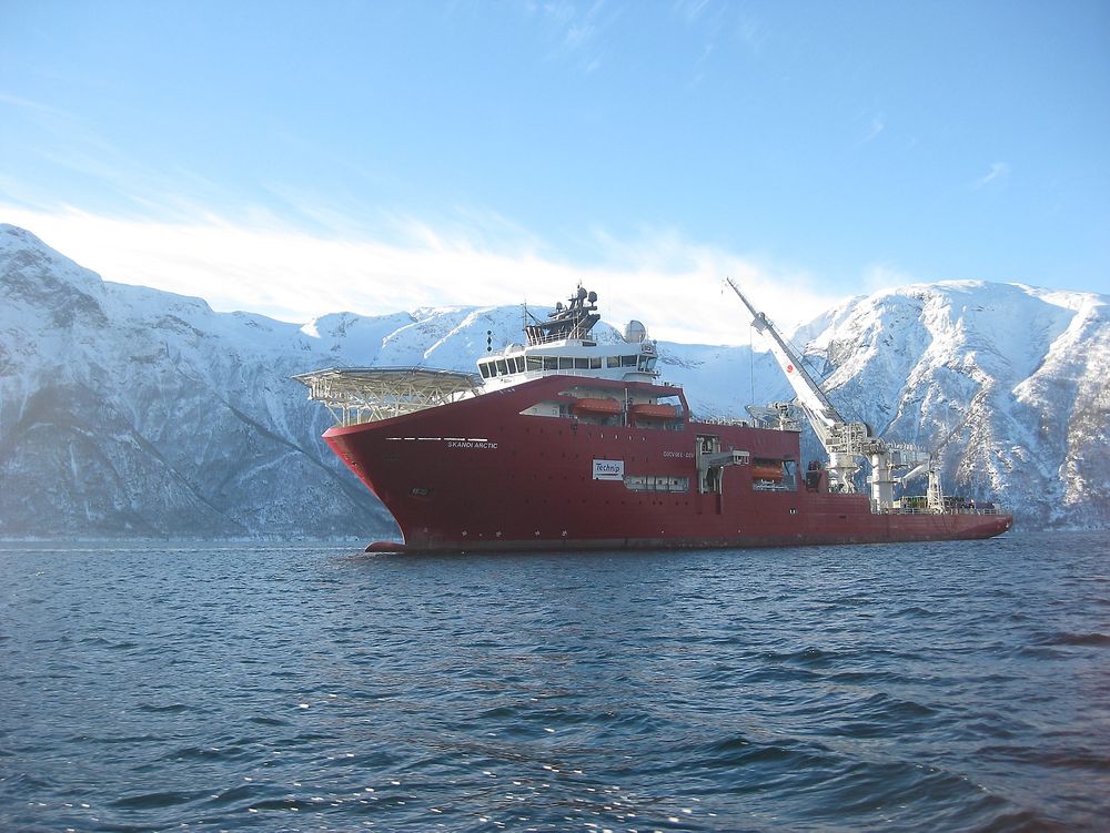Dykkerhendelsen skjedde på Skandi Arctic i nærheten av Alvheim-feltet. Tre personer kunne ha mistet livet. 
