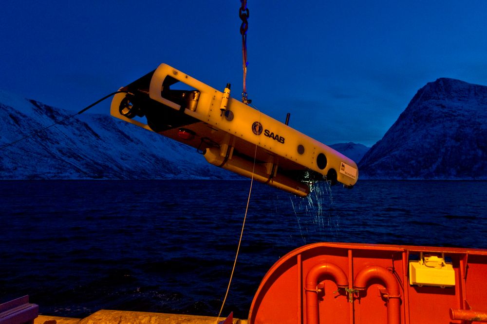 Eni Norge har utviklet en hybrid mellom en AUV og en ROV, som i fremtiden skal kunne bli oppladet på havbunnen. 