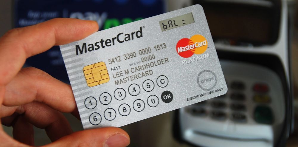 Det sveitsiske kortprodusenten Nagra ID har lansert et betalingskort med taster og skjerm. 