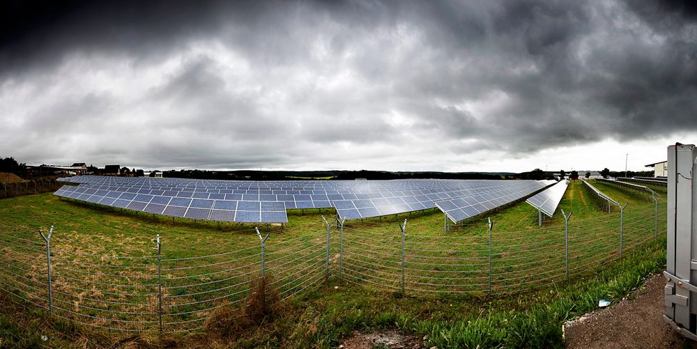 Mye solkraft: Solkraftverket Herhan i Nordrhein-Westfalen i Tyskland bidrar med sine 1,35 MW til at Tyskland kan nå sitt mål om å få 50.000 MW solkraft i 2020. 