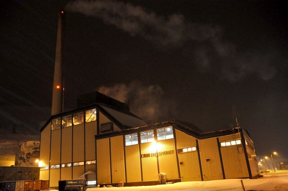 VETERAN: Norges eneste kullkraftverk står i utkanten av Longyearbyens sentrum.