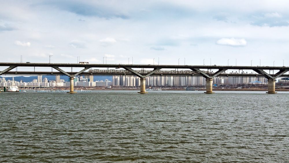 Sør-Korea har bygget 1800 kilometer sykkelvei langs sine nyrenoverte elver.  