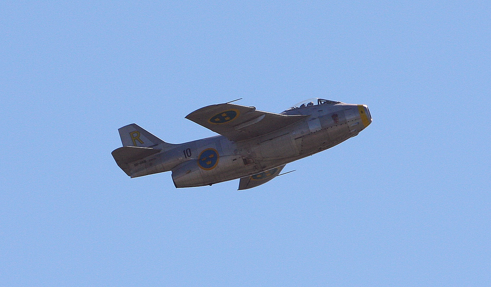 Det er blitt sagt om Saab J-29F Tunnan at den er en stygg andunge på bakken, men en svane i lufta.