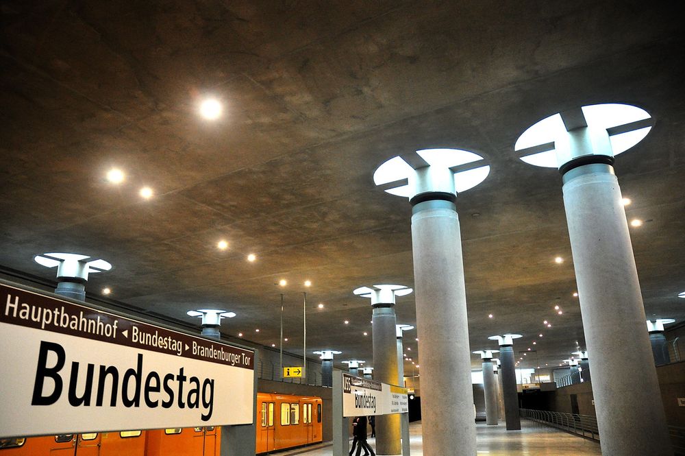 METROKUNST: U-banestasjonen Bundestag er blant de fineste i Europa.