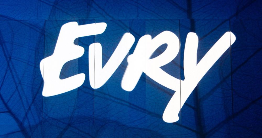 NY DRAKT: Evry gir et hint om at bedriften utvikler løsninger som brukes av de aller fleste.