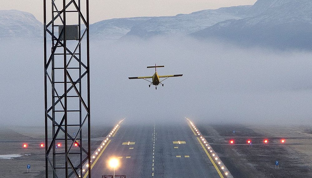 Saab Safari flyr inn på Bardufoss flystasjon/Saab Sarafi  lands at Bardufoss arirstation 