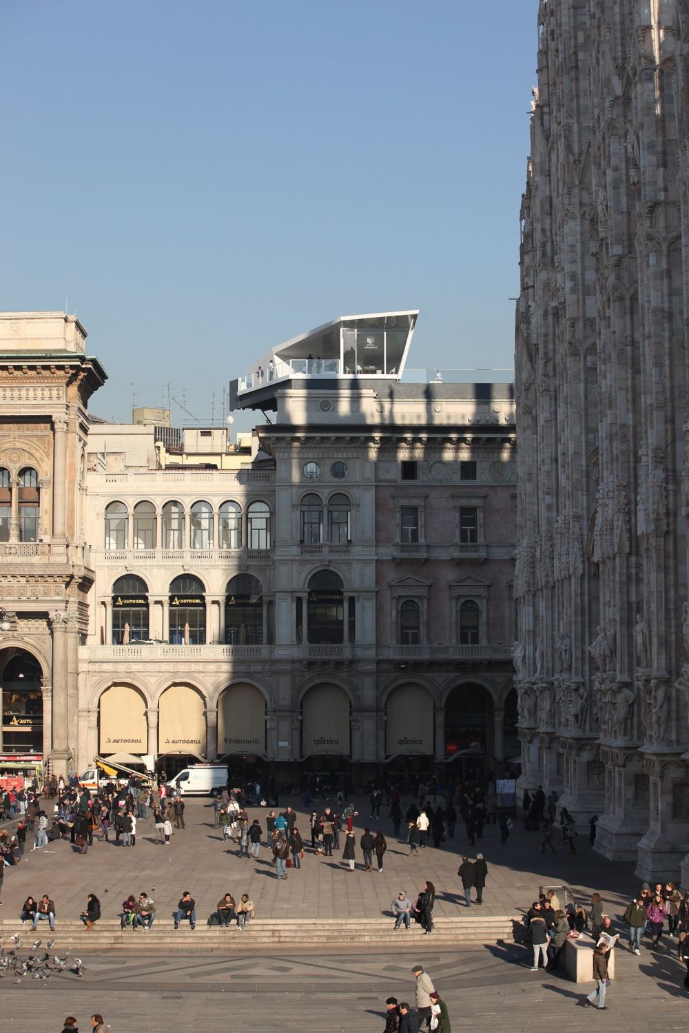 NOMADISK RESTAURANT: The Cube besøker Milano. 