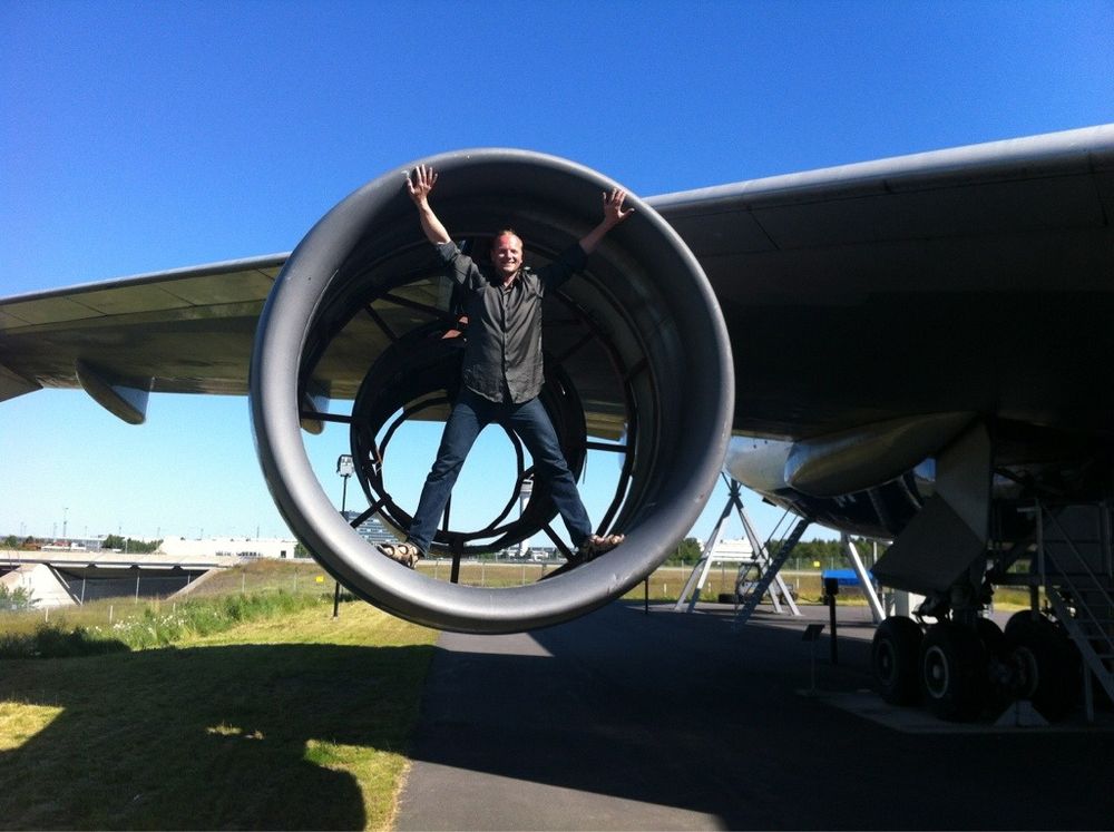 DA VINCI: Diameteren på 747 sin motorkappe er 2,6 meter.