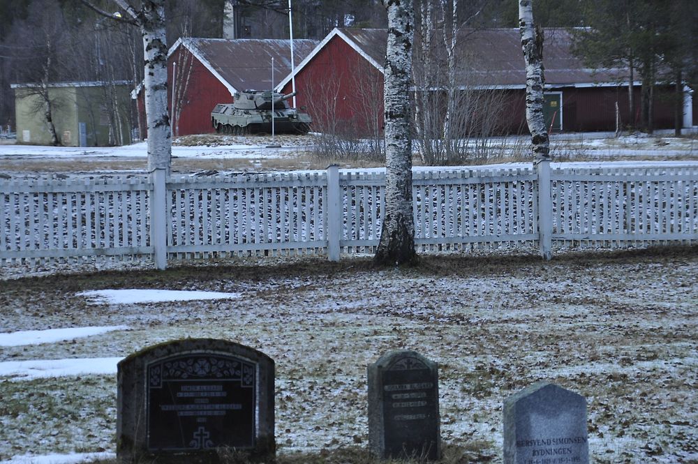 GRAVPLASS: Kirkegården ved Setermoen leir.
