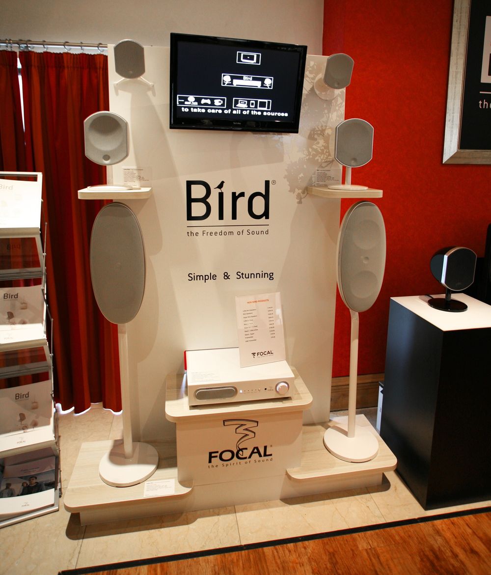 MESSE: Bird er et nytt høyttalersystem fra franske Focal - tilpasset hjemmekinoer i de ganske hjem.