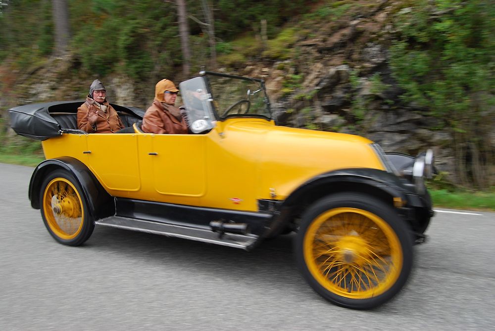 FRANKLIN 1919: Om noen bil skal kalles "lady" må det være denne.  Bilen har aldri vært  restaurert, bare holdt vedlike. 