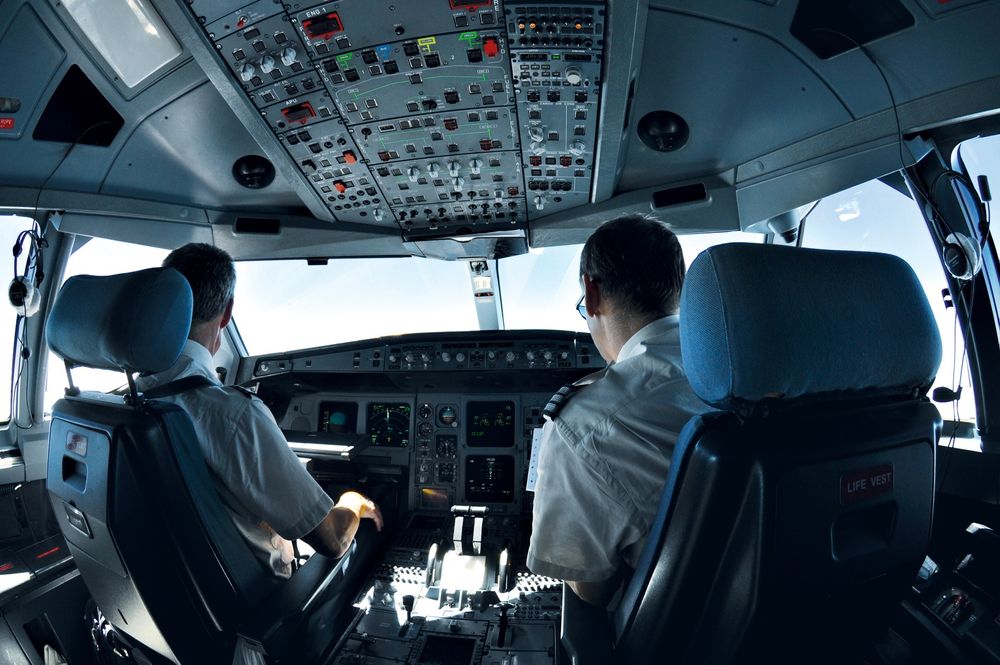 Erfarne piloter i både SAS og Norwegian er kritiske til innflygningssystemet PMS. 