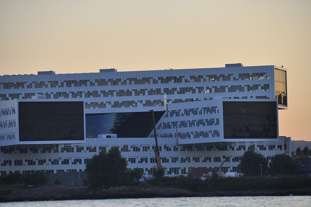 Statoil-bygget på Fornebu er ferdig i september 2012. Tegnet av A-lab og bygget av Skanska. 
