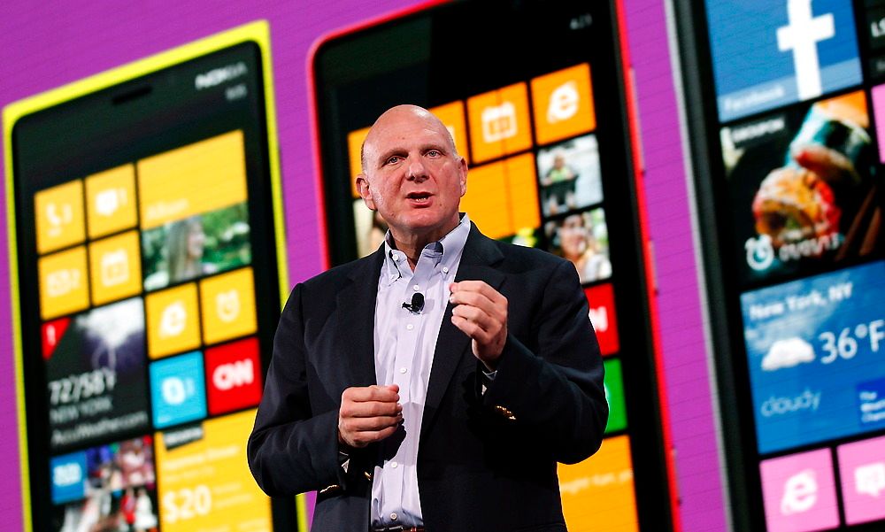 MOBILT LØFT: Microsofts CEO Steve Ballmer lanserte i dag Windows Phone 8 i San Francisco. 
