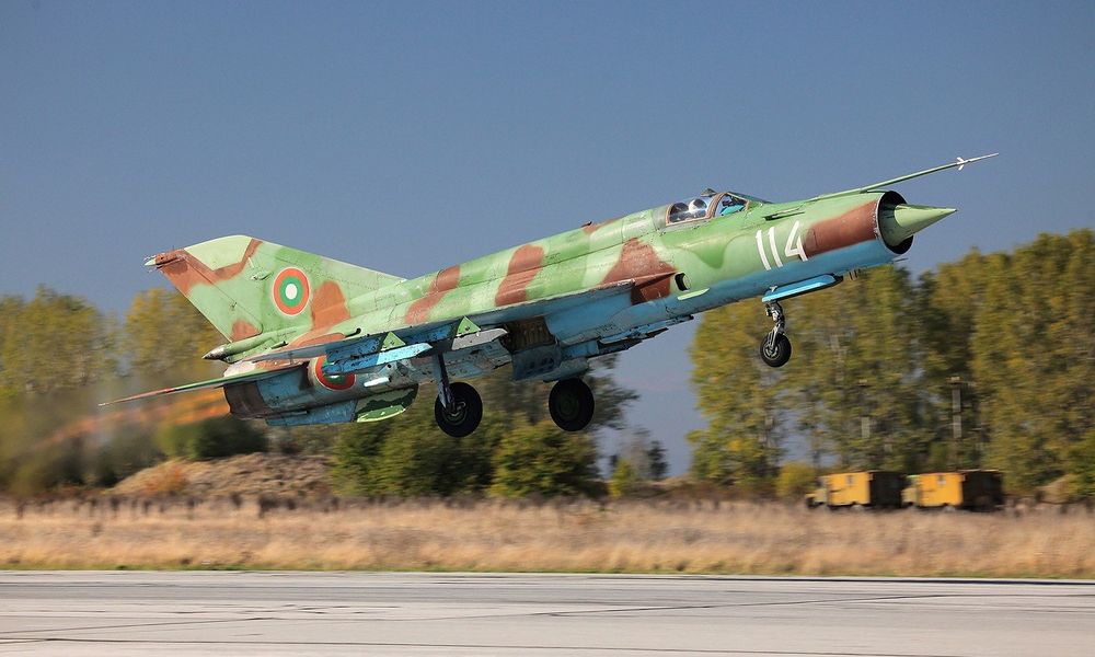 Det bulgarske flyvåpenet har fløyet med MiG-21 siden 1963, og det er fortsatt operativt. 